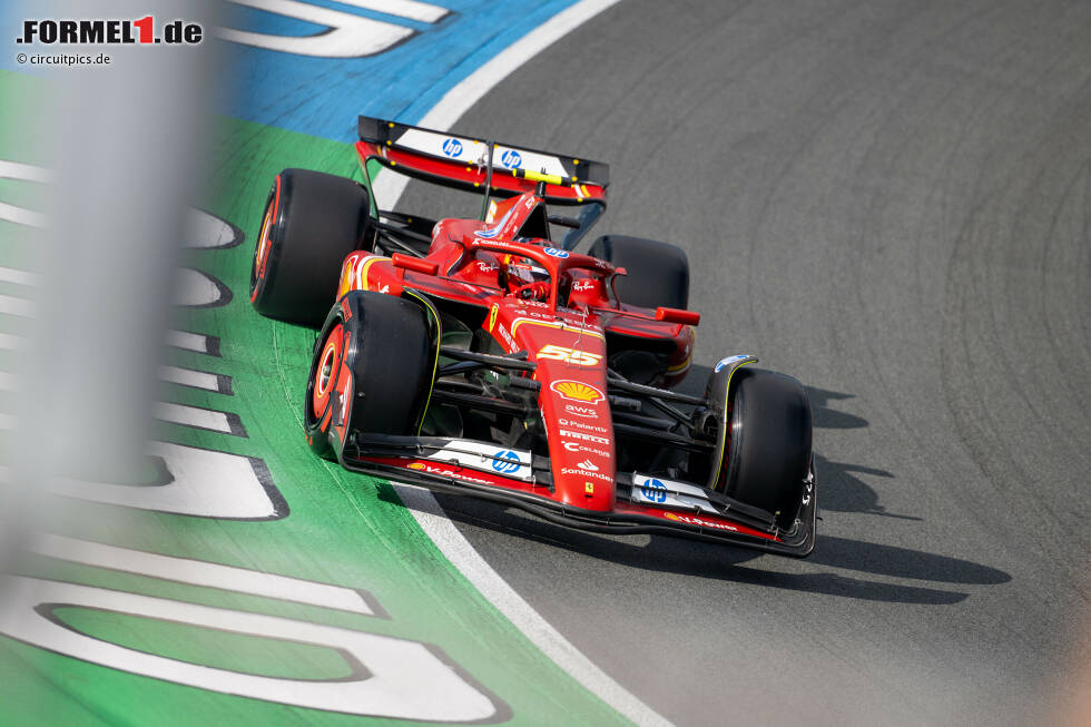 Foto zur News: Carlos Sainz (Ferrari)