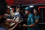 Foto zur News: Fernando Alonso (Aston Martin)