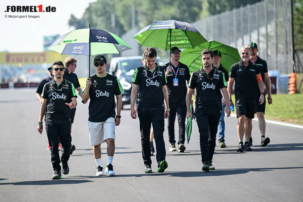 Foto zur News: Guanyu Zhou (Sauber)