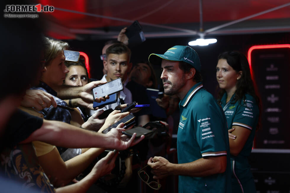 Foto zur News: Fernando Alonso (Aston Martin)