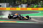 Foto zur News: Sergio Perez (Red Bull)