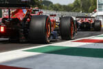 Foto zur News: Carlos Sainz (Ferrari) und Charles Leclerc (Ferrari)