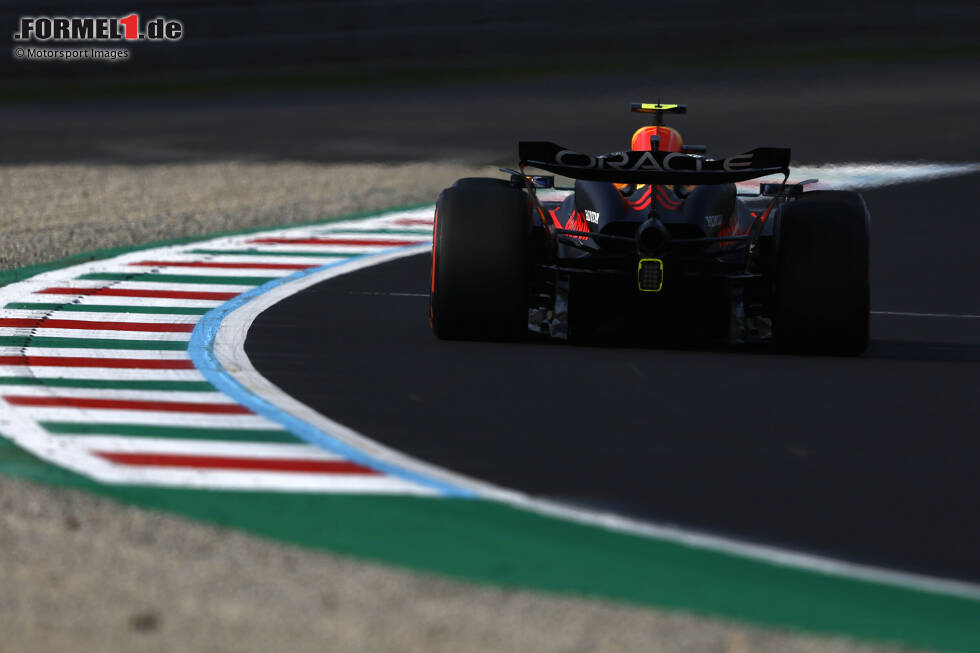 Foto zur News: Sergio Perez (Red Bull)