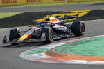 Foto zur News: Sergio Perez (Red Bull)