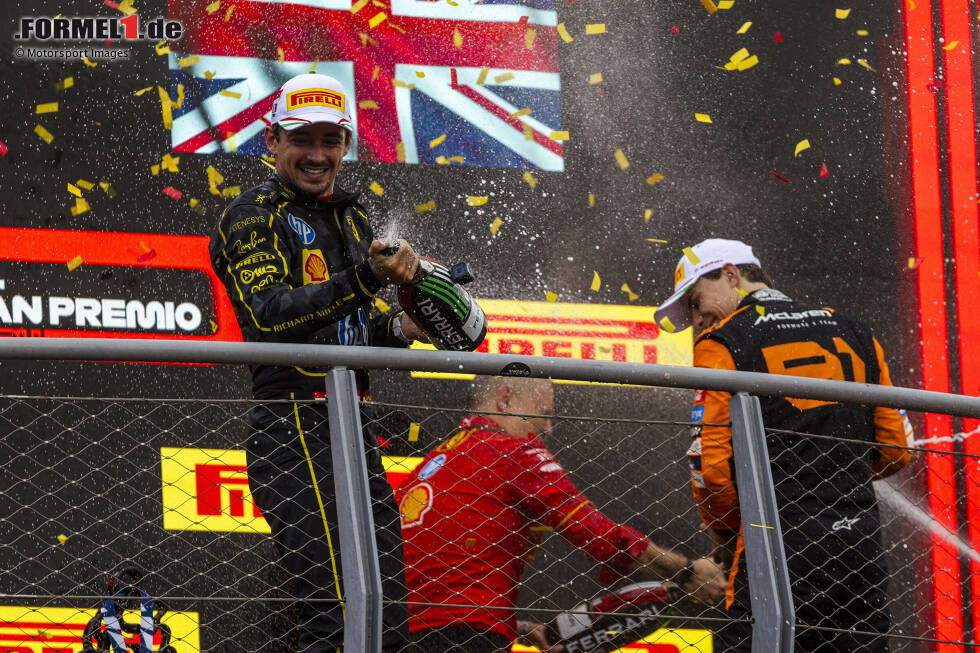 Foto zur News: Charles Leclerc (Ferrari) und Oscar Piastri (McLaren)