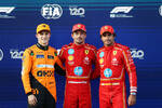 Foto zur News: Charles Leclerc (Ferrari), Oscar Piastri (McLaren) und Carlos Sainz (Ferrari)