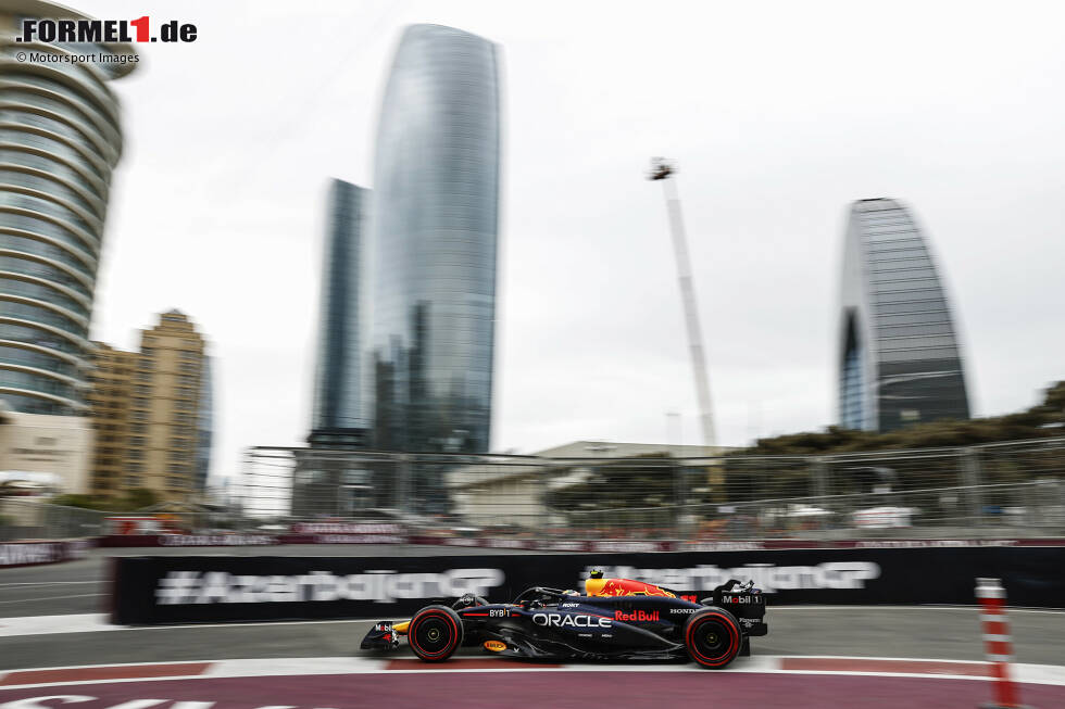 Foto zur News: Sergio Perez (Red Bull)