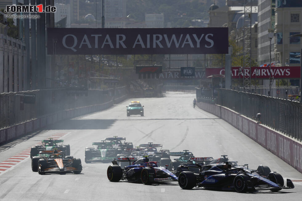 Foto zur News: Alexander Albon (Williams), Oliver Bearman (Haas), Yuki Tsunoda (Racing Bulls) und Lance Stroll (Aston Martin)