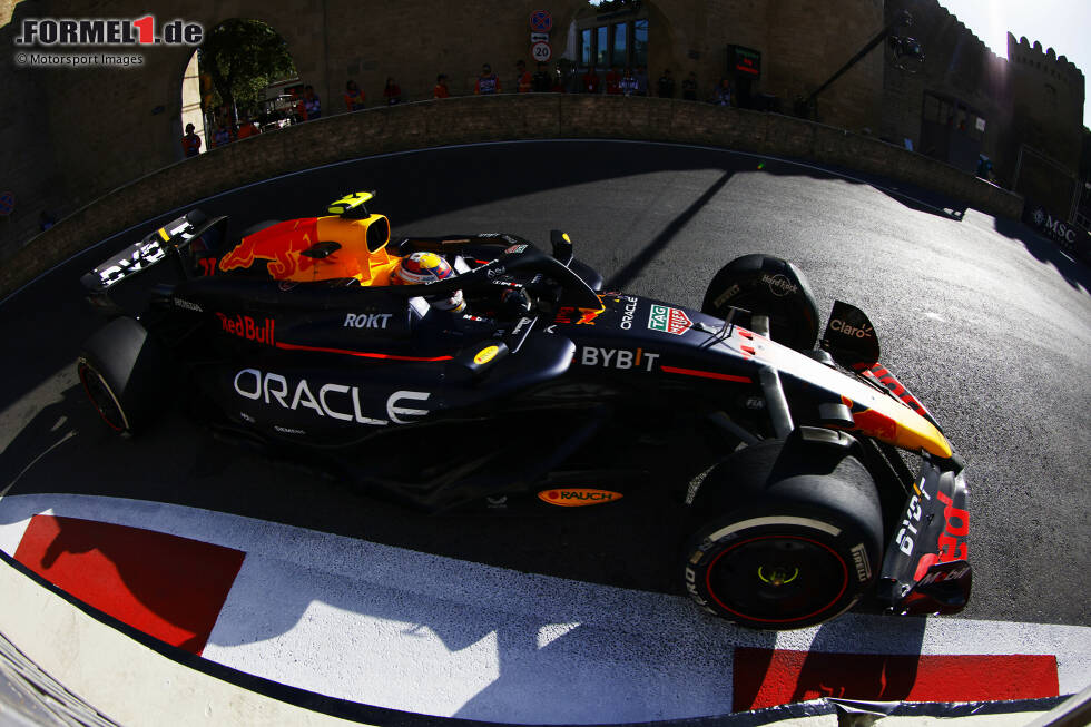 Foto zur News: Sergio Perez (Red Bull)