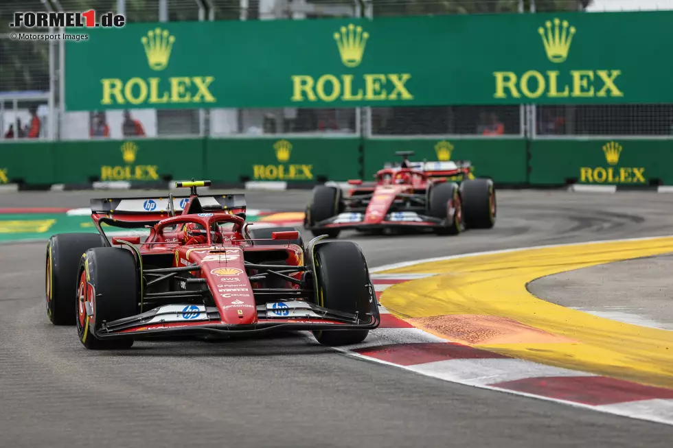 Foto zur News: Carlos Sainz (Ferrari) und Charles Leclerc (Ferrari)