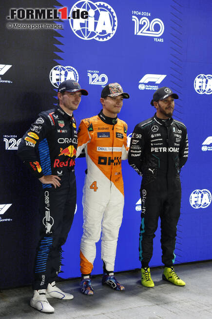 Foto zur News: Max Verstappen (Red Bull), Lando Norris (McLaren) und Lewis Hamilton (Mercedes)