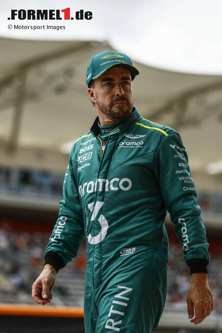 Foto zur News: Fernando Alonso (Aston Martin)