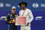 Foto zur News: Max Verstappen (Red Bull) mit Leo Neugebauer