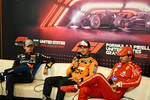 Foto zur News: Max Verstappen (Red Bull), Lando Norris (McLaren) und Carlos Sainz (Ferrari)