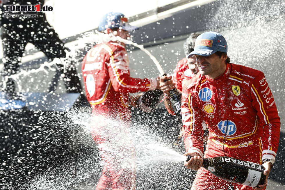 Foto zur News: Charles Leclerc (Ferrari) und Carlos Sainz (Ferrari)