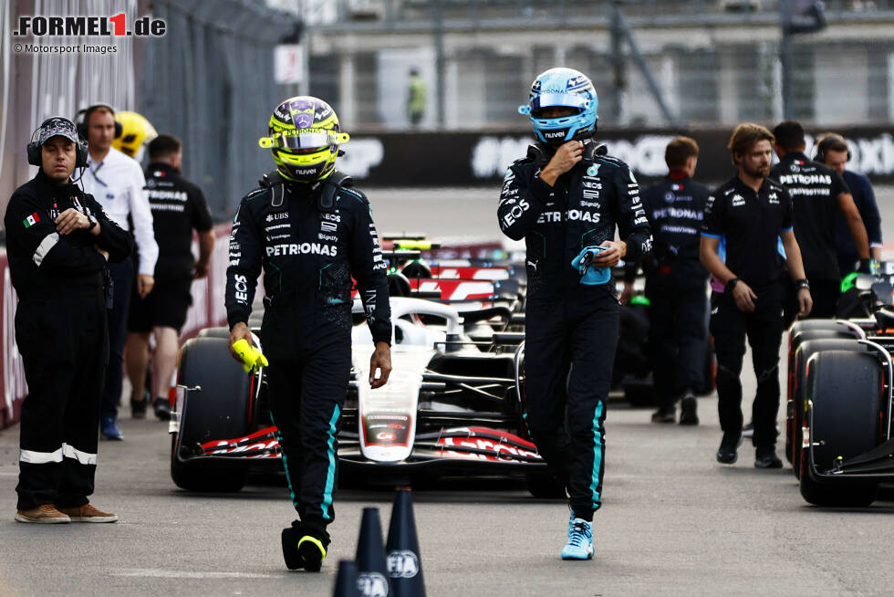 Foto zur News: Lewis Hamilton (Mercedes) und George Russell (Mercedes)