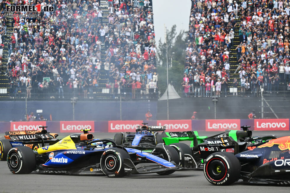 Foto zur News: Valtteri Bottas (Sauber) und Franco Colapinto (Williams)