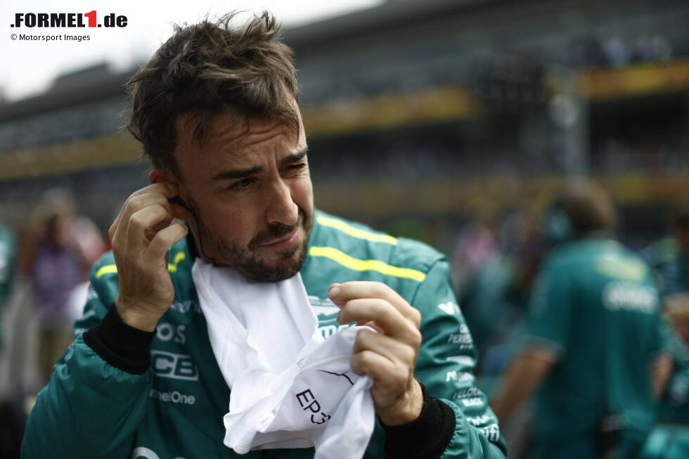 Foto zur News: Fernando Alonso (Aston Martin)