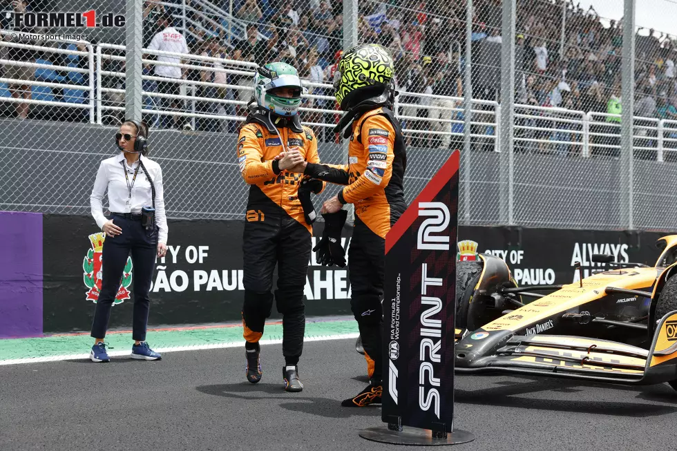 Foto zur News: Oscar Piastri (McLaren) und Lando Norris (McLaren)