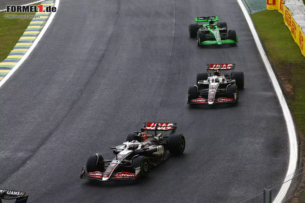 Foto zur News: Oliver Bearman, Nico Hülkenberg (Haas) und Valtteri Bottas (Sauber)