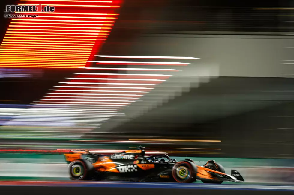 Foto zur News: Oscar Piastri (McLaren)