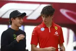 Foto zur News: Andrea Kimi Antonelli (Mercedes) und Oliver Bearman (Ferrari)