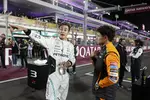 Foto zur News: George Russell (Mercedes) und Lando Norris (McLaren)