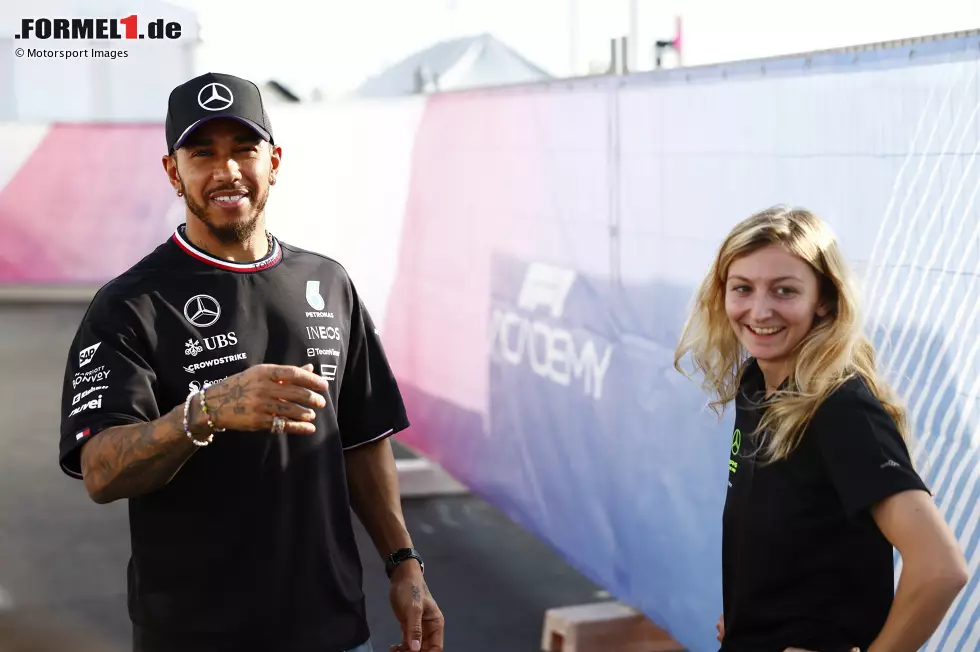 Foto zur News: Lewis Hamilton (Mercedes) und Doriane Pin