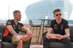 Foto zur News: Kevin Magnussen (Haas) und Nico Hülkenberg (Haas)