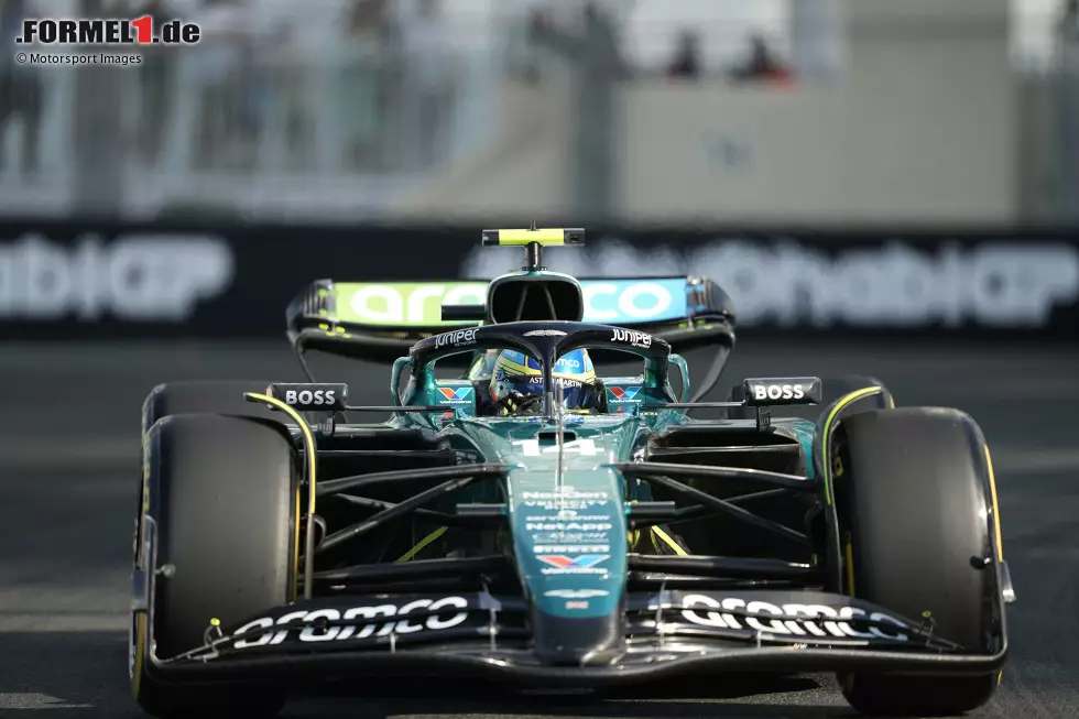 Foto zur News: Fernando Alonso (Aston Martin)