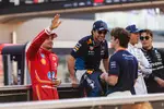 Foto zur News: Alexander Albon (Williams), Charles Leclerc (Ferrari), Sergio Perez (Red Bull), Franco Colapinto (Williams) und George Russell (Mercedes)