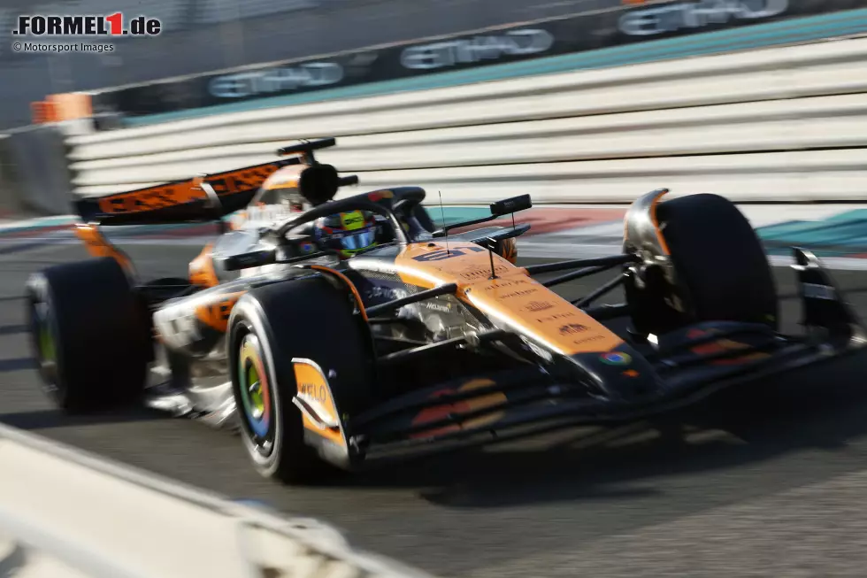 Foto zur News: Oscar Piastri (McLaren)