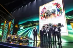 Foto zur News: Mohammed bin Sulayem, Zak Brown, Oscar Piastri, Andrea Stella, Paul Kagame und Lando Norris