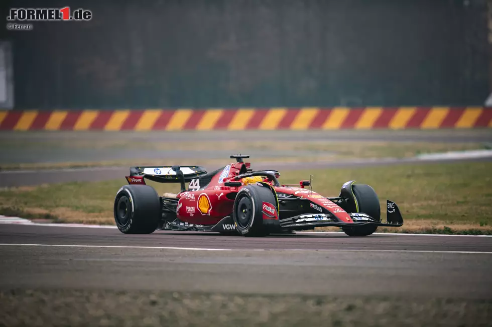 Foto zur News: Lewis Hamilton (Ferrari)