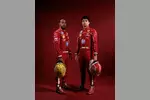 Foto zur News: Lewis Hamilton und Charles Leclerc (Ferrari)