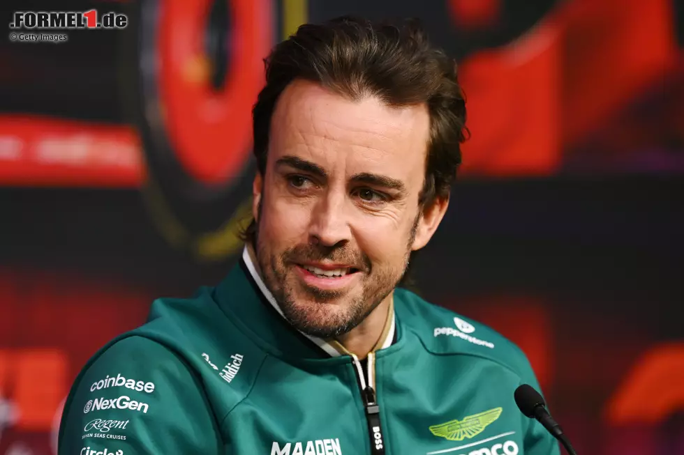 Foto zur News: Fernando Alonso (Aston Martin)