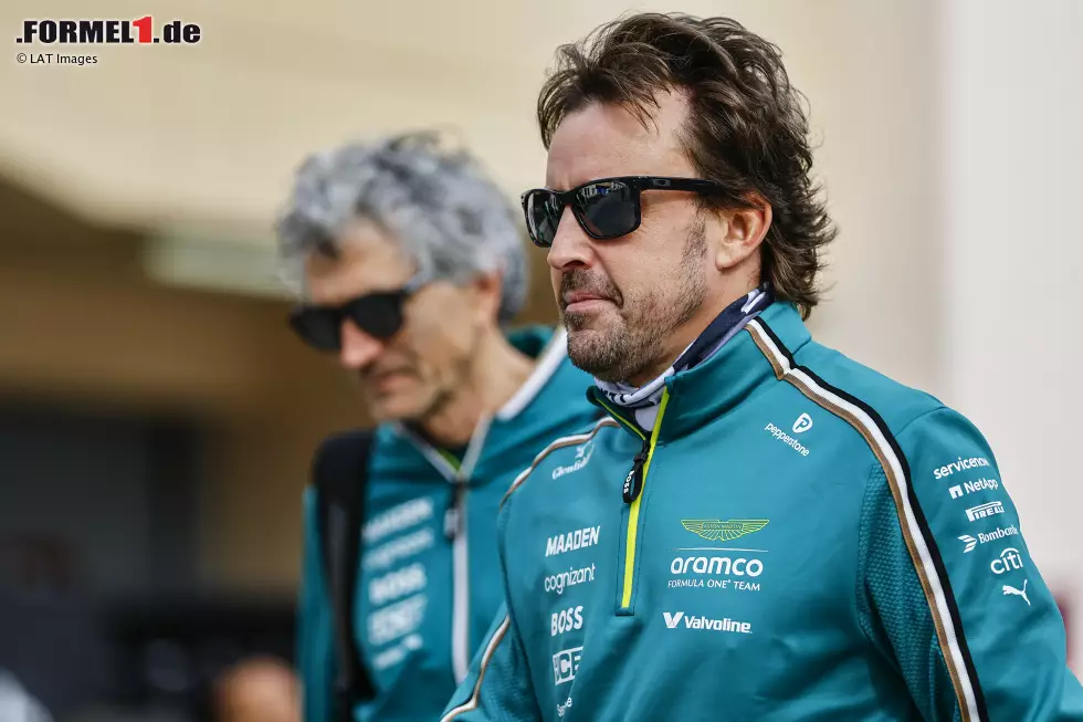 Foto zur News: Fernando Alonso (Aston Martin)