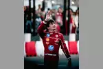 Foto zur News: Charles Leclerc bei einem Ferrari-Event in Mailand