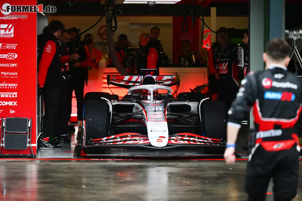 Foto zur News: Esteban Ocon (Haas)