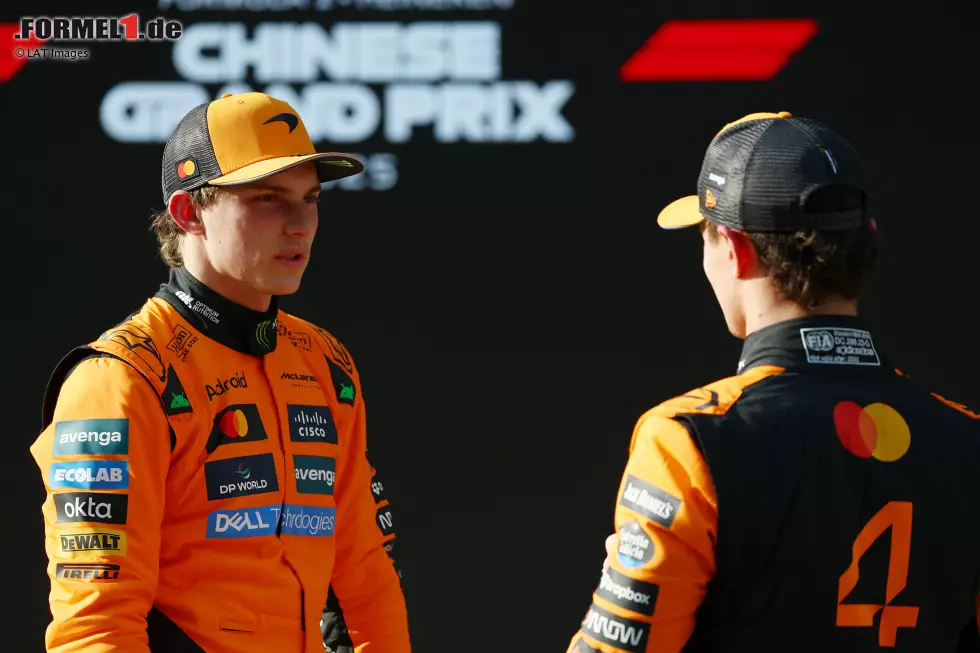 Foto zur News: Oscar Piastri (McLaren) und Lando Norris (McLaren)