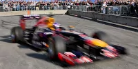 Gallerie: Red-Bull-Showrun in Wien