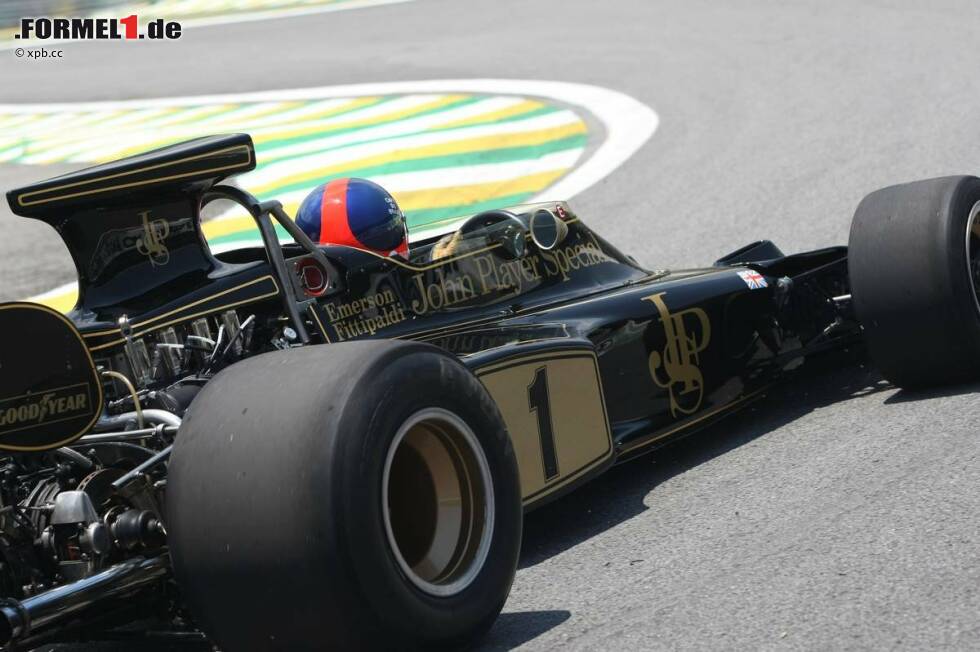 Foto zur News: Fittipaldis Highlight des Wochenendes wiederum war die Ausfahrt in seinem Weltmeister-Lotus von 1972.