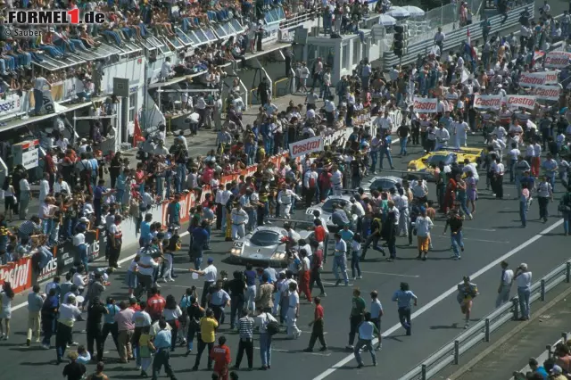 Foto zur News: Doppelsieg für Sauber beim 24-Stunden-Rennen in Le Mans 1989. Der Sieg geht an Jochen Mass, Manuel Reuter und Stanley Dickens.