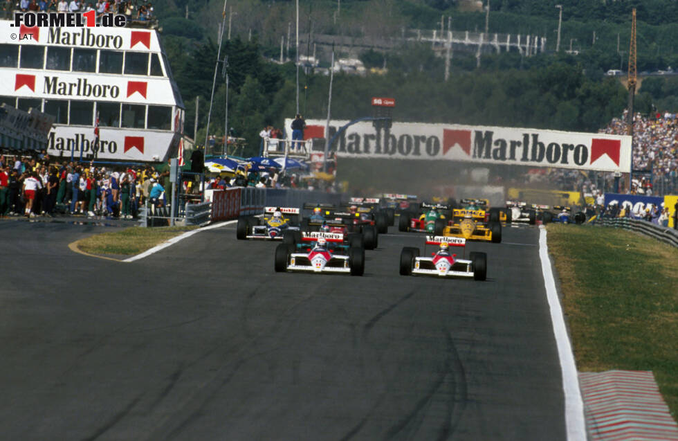 Foto zur News: Der Stallkrieg eskalierte erst 1988 in Estoril, als Prost von Senna gegen die Mauer gedrückt wird. &quot;Wenn er den WM-Titel so unbedingt will, dann soll er ihn haben. Ich bin nicht bereit, dafür zu sterben&quot;, schimpft Prost nachher - und redet ab 1989 kein Wort mehr mit dem Teamkollegen.