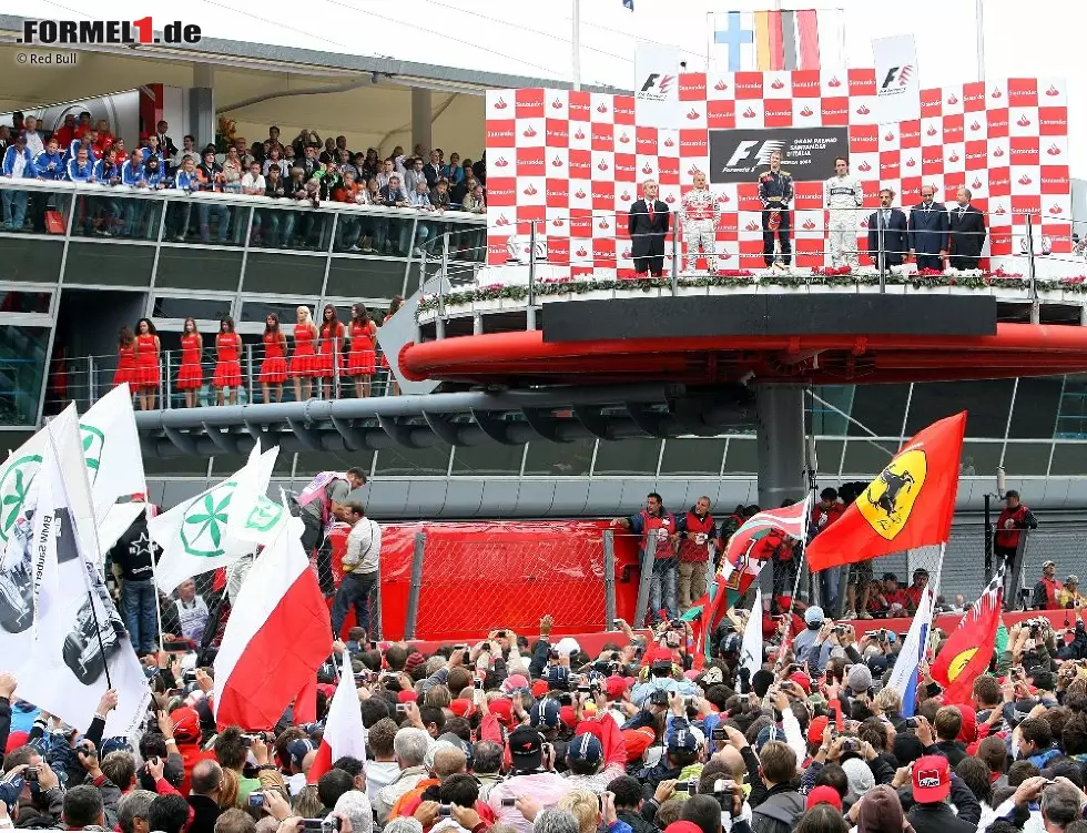 Foto zur News: M wie Monza, Ort von Vettels Durchbruch. Dort fuhr er 2008 im Toro Rosso als jüngster Fahrer der Formel-1-Geschichte auf die Pole Position und gewann ein Rennen