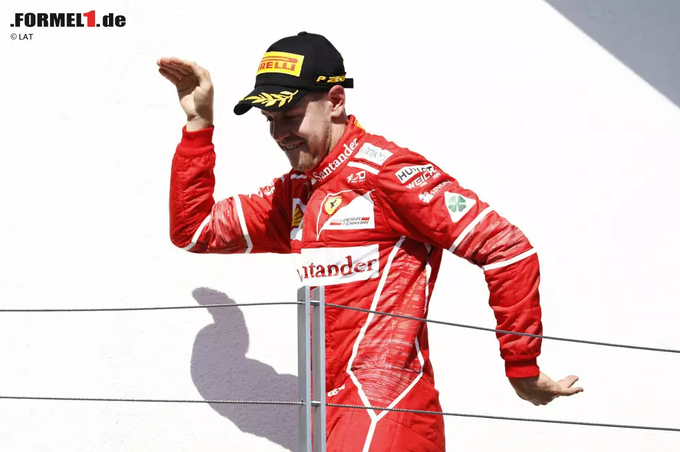 Foto zur News: 3. Sebastian Vettel (14 Siege, 0 WM-Titel): Der Deutsche erfüllt sich 2015 mit seinem Wechsel zu Ferrari einen Lebenstraum. Die Weltmeisterschaft kann er allerdings bis zu seinem Abschied Ende 2020 nie gewinnen. Mit 14 Siegen ist er der erfolgreichste Ferrari-Pilot, der nie den WM-Titel für die Scuderia holt.