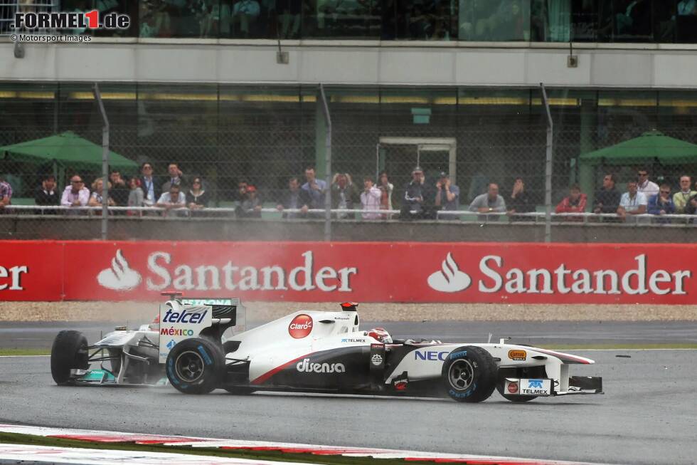 Foto zur News: ... oder eine Kollision mit Kamui Kobayashi in Silverstone.