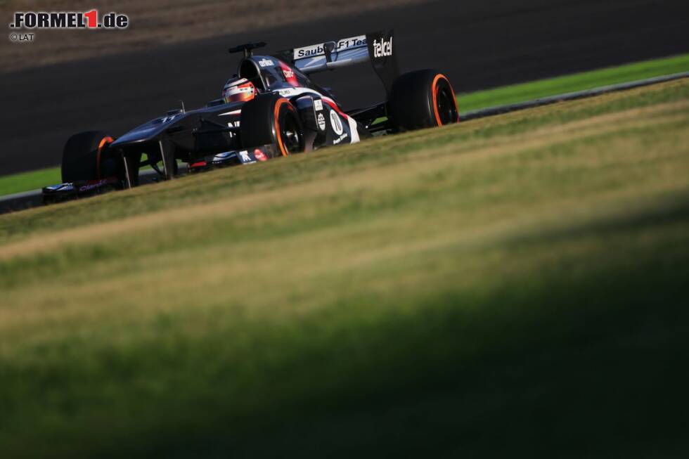 Foto zur News: Nico Hülkenberg (Chancen: **): Während sich das Transferkarussell dreht, fährt der Sauber-Pilot in Überform um seine Zukunft: Fünfter in Italien, Vierter in Südkorea, Sechster in Japan. Geht da vielleicht sogar noch mehr? Fakt ist, dass auch der anfangs schwächelnde Sauber immer besser läuft, wie Esteban Gutierrez beweist. Und die Strecke in Noida dürfte nicht das Problem sein: Mit Sergio Perez war Sauber dort schon 2012 Top-10-Material.