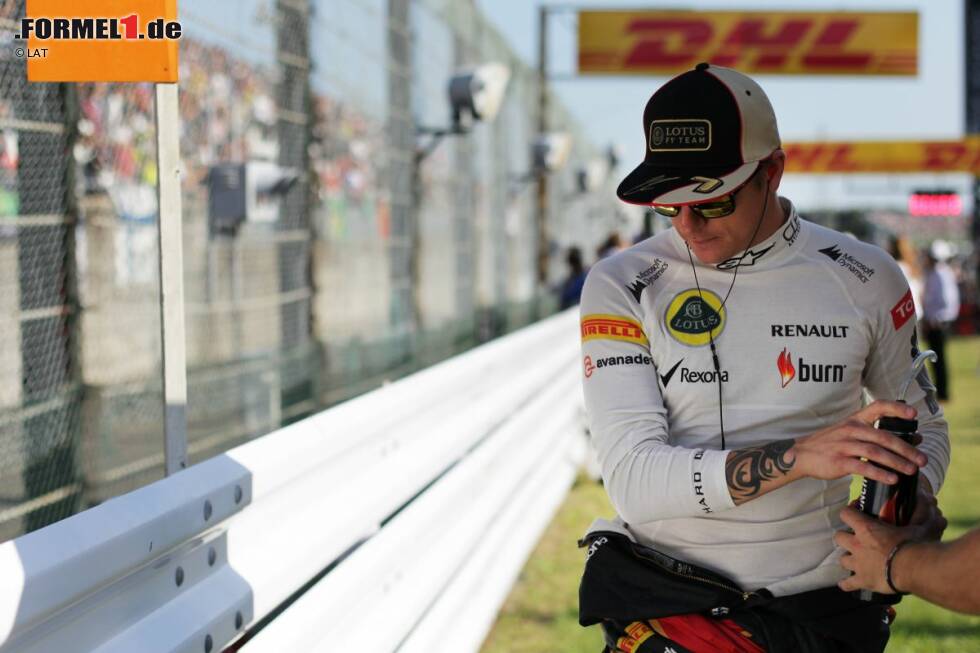 Foto zur News: Kimi Räikkönen (Chancen: **): Beim &quot;Iceman&quot; geht nicht mehr viel, seit er den Ferrari-Vertrag unterschrieben hat. Ob ihm die Motivation vielleicht auch deswegen zu schaffen macht, weil er auf seine Lotus-Gehälter manchmal länger warten muss, als ihm lieb ist? Das vielbesagte Momentum spricht jedenfalls gegen Kimi Räikkönen, zumal Lotus in Indien schon 2012 Schwierigkeiten hatte: Mehr als Platz sieben war damals nicht drin.