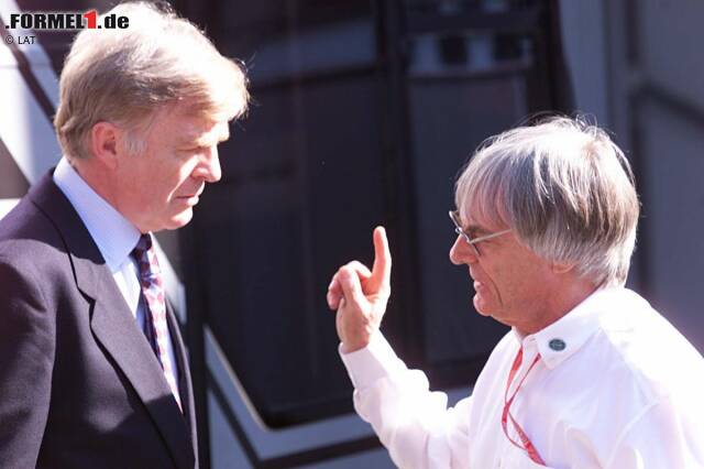 Foto zur News: "Wir sind die Mafia", pflegten Mosley und Ecclestone zu sagen. Gemeinsam spielten sie sich als Chefs des Motorsport-Weltverbandes beziehungsweise der Inhaber der kommerziellen Rechte in all den Jahren die Bälle gegenseitig zu. Und leimten dabei auch den einen oder anderen Gegenspieler.